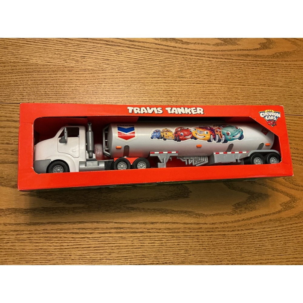 Chevron Cars Travis Tanker Toy Truck White Semi Trailer Collectible 2000